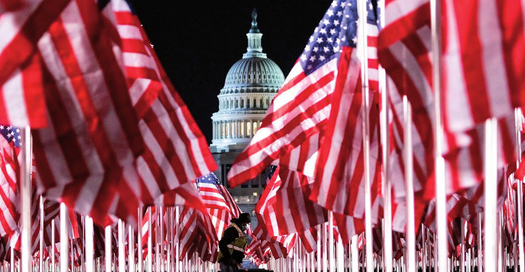 Steven Forti. Rejection of democracy.